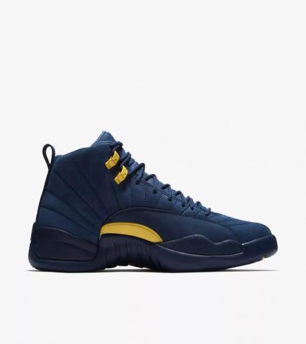 Jordan 12 Michigan _5