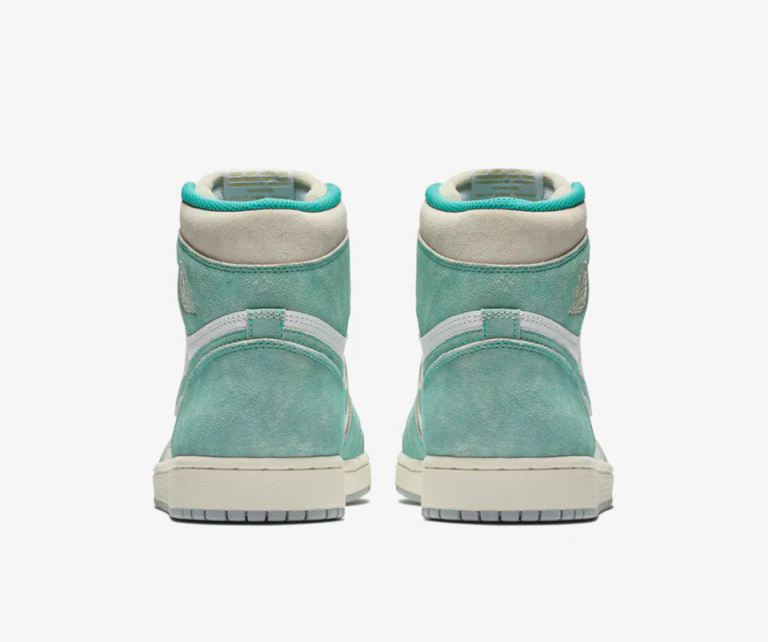 what to wear with turbo green 1s